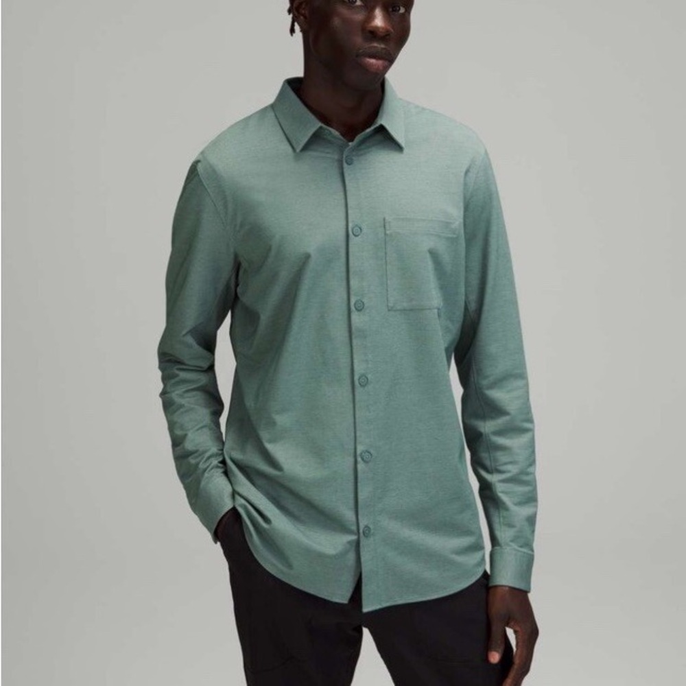 Lululemon Commision Long Sleeve Oxford Shirt in Green Size XL
